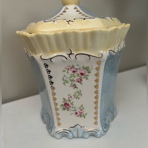 Simply Shabby Chic Blush Beauty Carousel Covered Jar